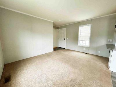 Photo 4 of 27 of home located at 51 Westwoods Amherst, OH 44001