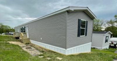 Mobile Home at 321 Beallsville Rd, Bentleyville Lot 26 Bentleyville, PA 15314