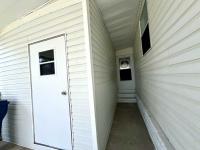 1996 MERI 2BD/2BA OPEN CONCEPT Manufactured Home