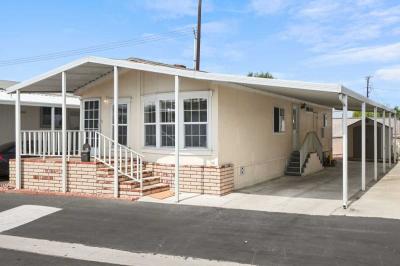 Photo 2 of 29 of home located at 12550 E Carson St #29 Hawaiian Gardens, CA 90716