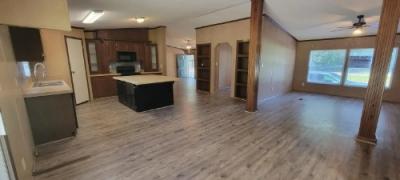 Photo 2 of 19 of home located at 4437 Highway 2 Alt Haynesville, LA 71038