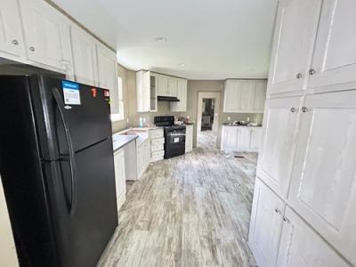 Photo 3 of 4 of home located at 15891 Old Houston Rd Conroe, TX 77302