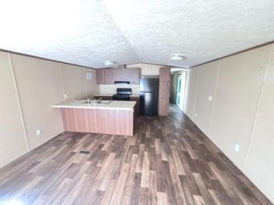 Photo 3 of 12 of home located at 910 County Road 424 Ripley, MS 38663