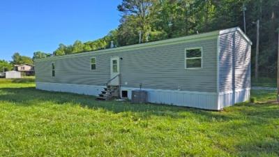Photo 2 of 13 of home located at 2499 Sacker Rd Manchester, KY 40962
