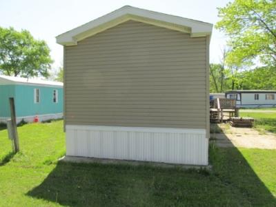 Photo 2 of 6 of home located at 146 Arhaven Dr Newton Falls, OH 44444