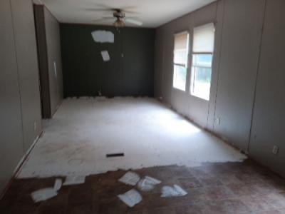 Photo 4 of 14 of home located at 314 Dakota Dr. Estill, SC 29918
