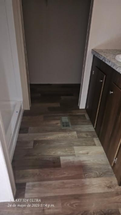 Photo 4 of 8 of home located at 255 Glover Rd Boaz, AL 35956