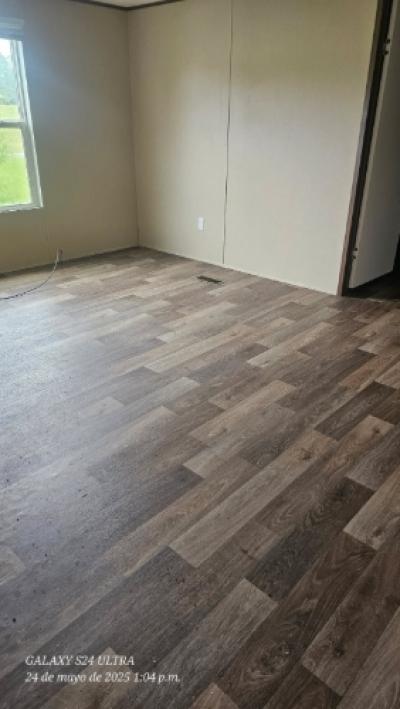 Photo 5 of 8 of home located at 255 Glover Rd Boaz, AL 35956