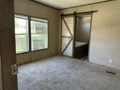 Photo 5 of 14 of home located at 1922 Old Anniston Ga Gadsden, AL 35905