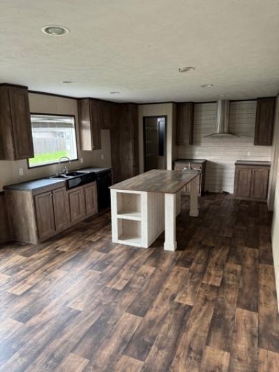 Photo 2 of 14 of home located at 162 Charlotte St Gray, LA 70359