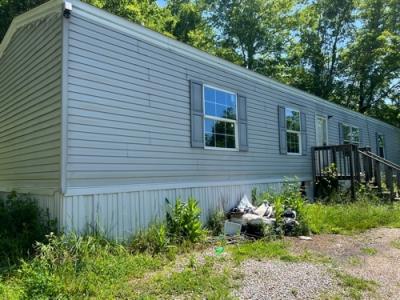 Mobile Home at 8231 Route 773 Denton, KY 41132