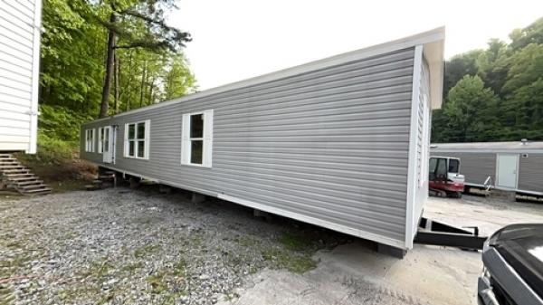 2018 THE BREEZE Mobile Home For Sale