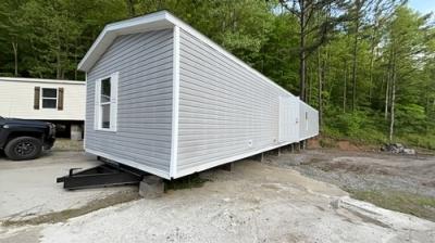 Photo 2 of 8 of home located at 2399 Us Hwy 23 S Pikeville, KY 41501