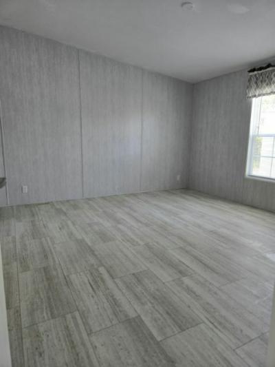 Photo 2 of 14 of home located at 3323 NE 14th St Lot A20 Ocala, FL 34470