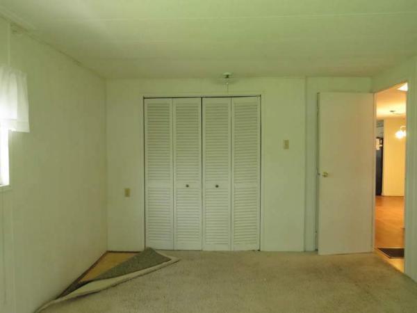 1975 OakP Manufactured Home