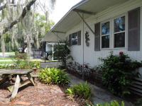 1975 OakP Manufactured Home