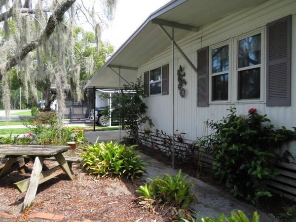 1975 OakP Manufactured Home