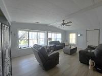 1985 DUTC D26419362A/B Mobile Home