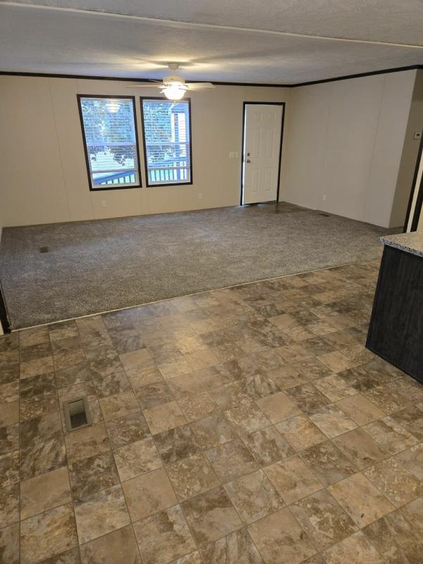 2016 Clayton Homes Inc Mobile Home