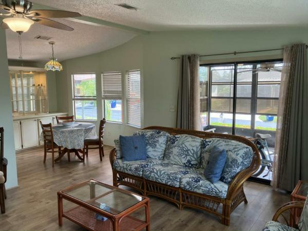 1987 Fleetwood HS Manufactured Home