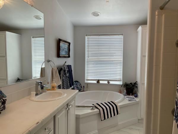 2004 Fleetwood 4603K Mobile Home
