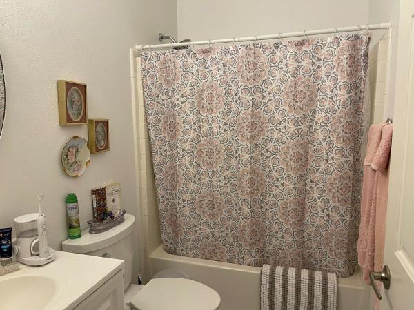 2004 Fleetwood 4603K Mobile Home