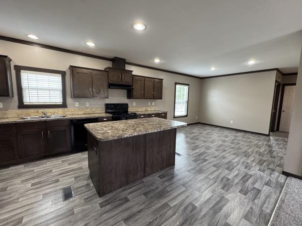 2016 Clayton Mobile Home