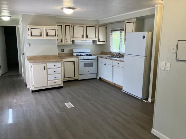 1977 BOANZA mobile Home