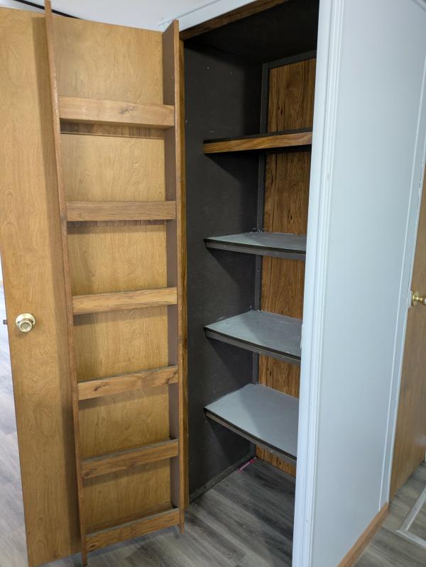1985 Schultz mobile Home