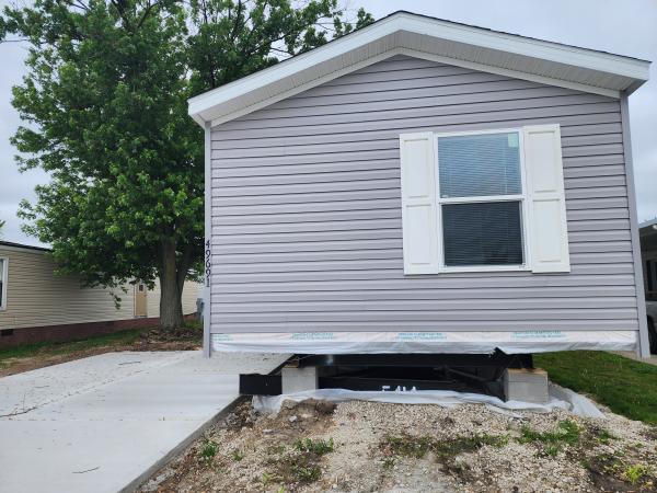 2025 Clayton 96PLH16663b Mobile Home
