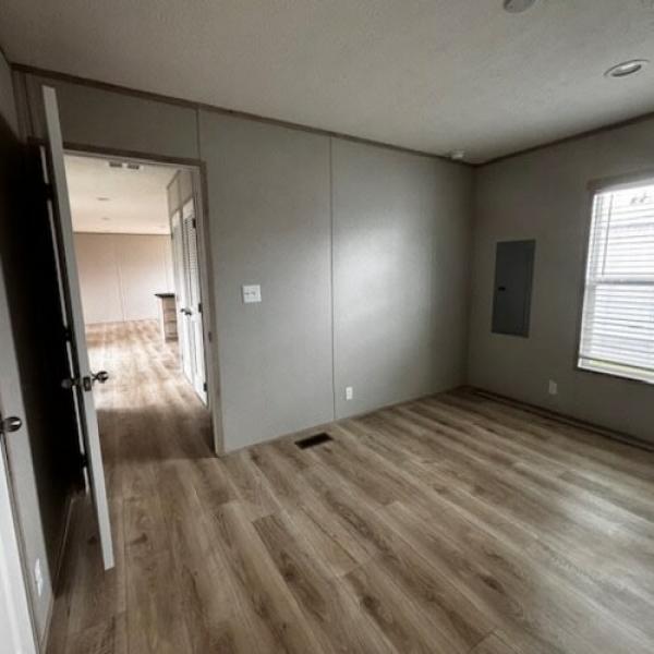 Photo 1 of 2 of home located at 7803 St Andrews Church Rd.#0053 Louisville, KY 40214