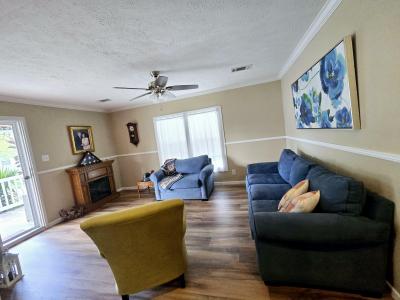 Photo 5 of 17 of home located at 1703 Magnolia Ave, Lot #C-24 South Daytona, FL 32119