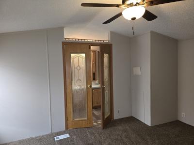 Photo 4 of 10 of home located at 38747 Navajo Ct Romulus, MI 48174