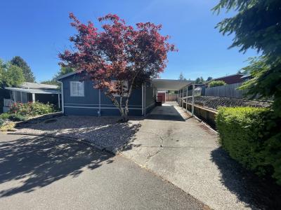 Photo 2 of 21 of home located at 17909 S Country Village Dr Oregon City, OR 97045