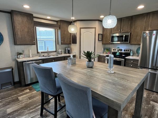 2020 Clayton NA Mobile Home
