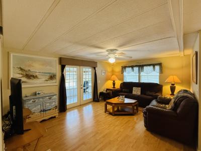 Photo 3 of 19 of home located at 94 N. Harbor Drive Vero Beach, FL 32960