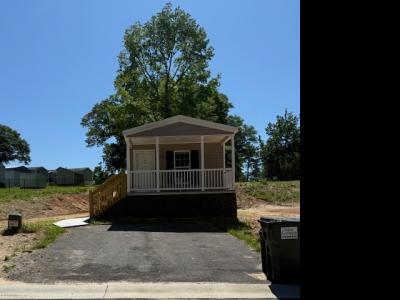 Photo 2 of 29 of home located at 250 Cedar Heights Rd Lot-209 Carrollton, GA 30116