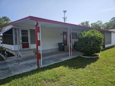 Photo 2 of 21 of home located at 435 16th Ave. S. E. Lot 615 Largo, FL 33771
