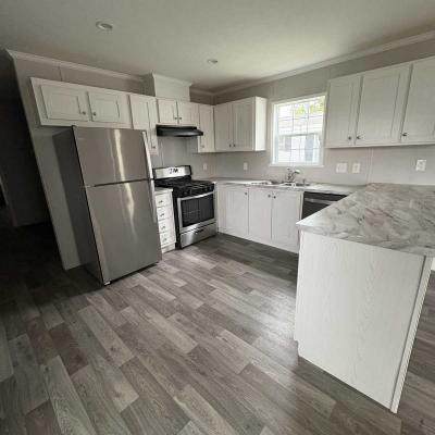 Photo 4 of 10 of home located at 299 Grayling New Hudson, MI 48165