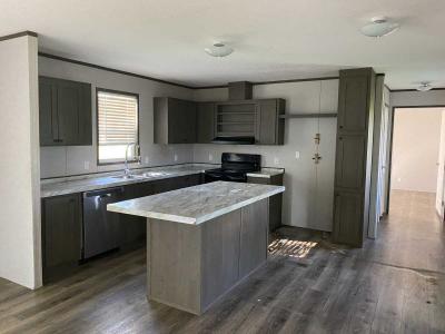 Mobile Home at 14461 St Rt 104 Ashville, OH 43103