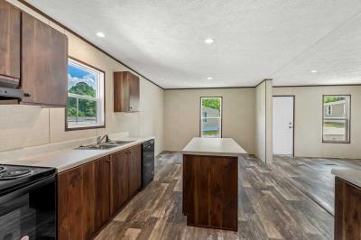 Photo 4 of 18 of home located at 6700 Jefferson Paige Rd,43 Shreveport, LA 71119