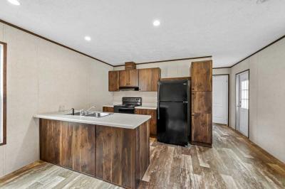 Photo 3 of 15 of home located at 6700 Jefferson Paige Rd,48 Shreveport, LA 71119