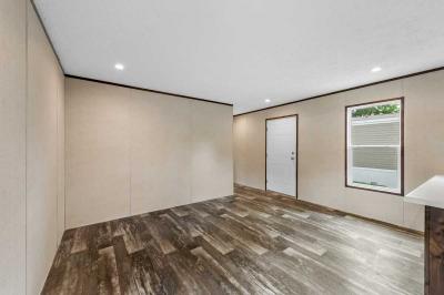 Photo 5 of 15 of home located at 6700 Jefferson Paige Rd,48 Shreveport, LA 71119
