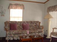 1999 Sunlake Manufactured Home