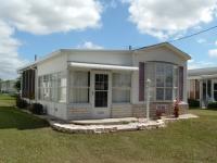 1999 Sunlake Manufactured Home