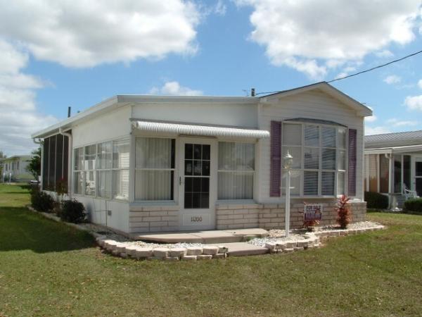 1999 Sunlake Manufactured Home