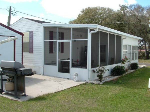 1999 Sunlake Manufactured Home