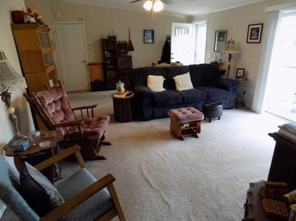 2005 Redman Manufactured Home