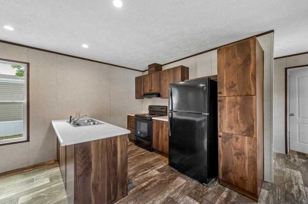 2025  Mobile Home For Sale