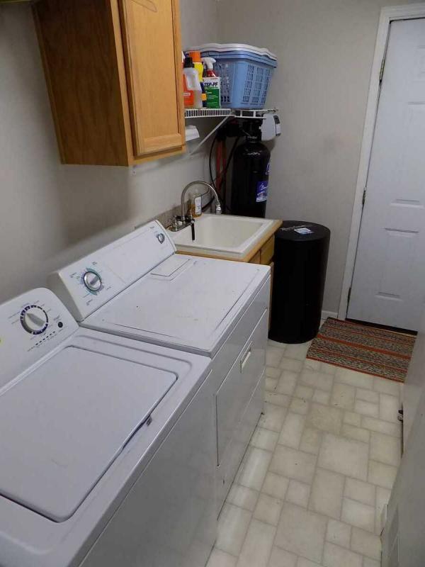 2005 Redman Manufactured Home